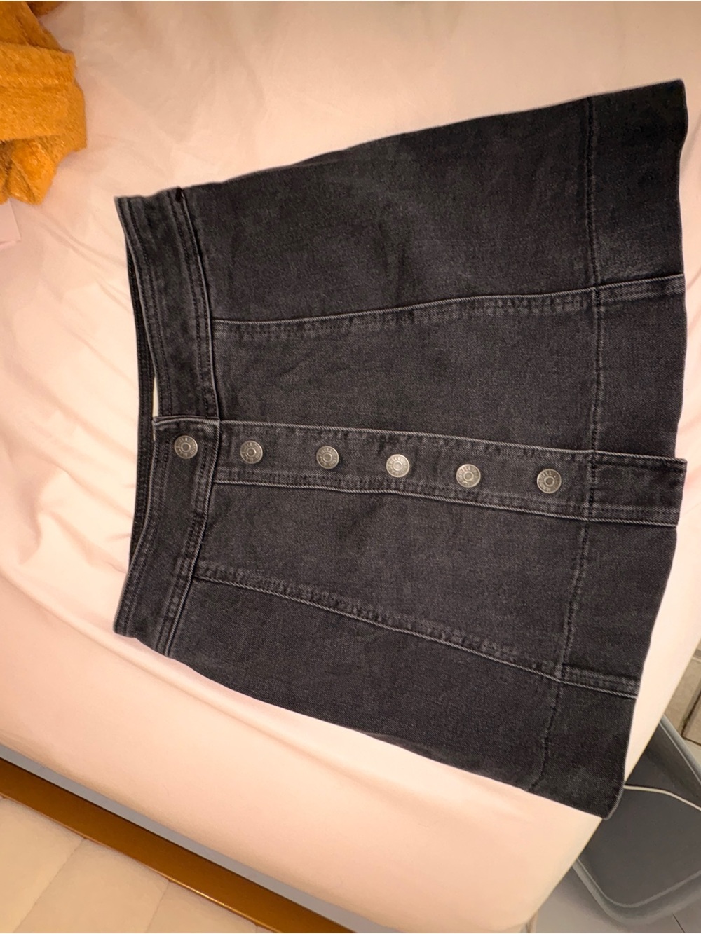 Madewell Black Button-Front Mini Denim Skirt